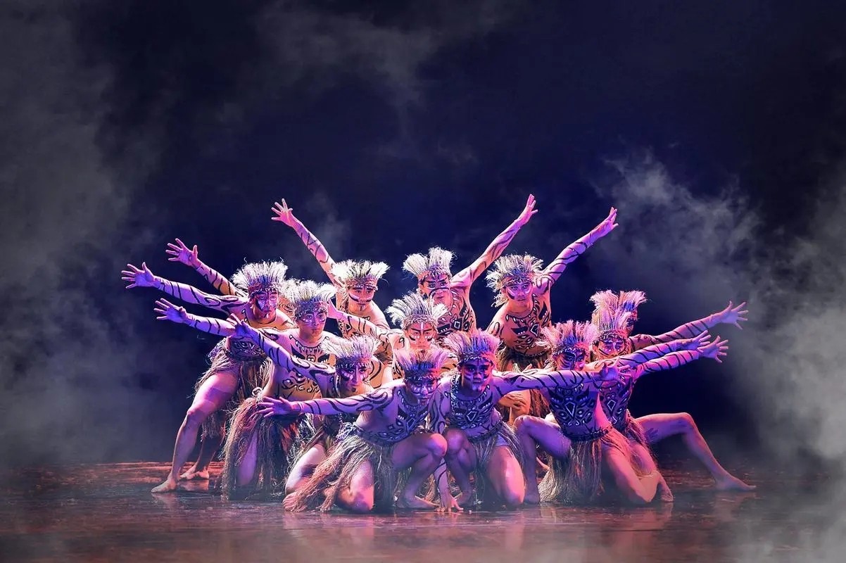 舞动未来，奏响华章——专业演艺经纪服务全览